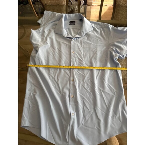 Van Heusen Mens Traveler Slim Fit Light Blue Long Sleeve Dress Shirt 4-Way Stret - Picture 7 of 7
